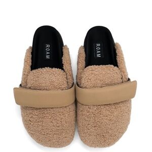 ROAM Fuzzy Loafer Mule Beige Faux Shearling Women’s Size 10